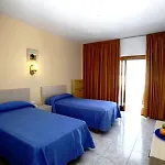 Azuline Mediterraneo 2*