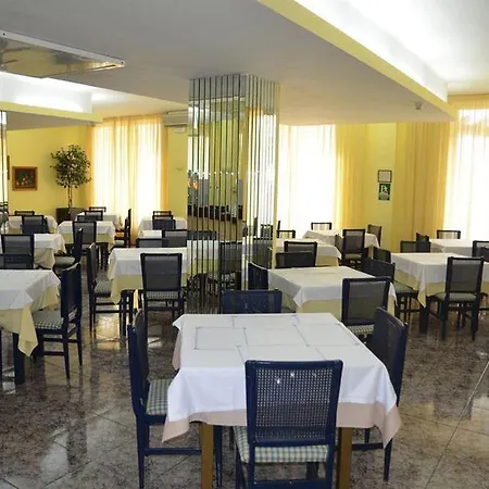 Azuline Mediterraneo Hotel Santa Eularia des Riu
