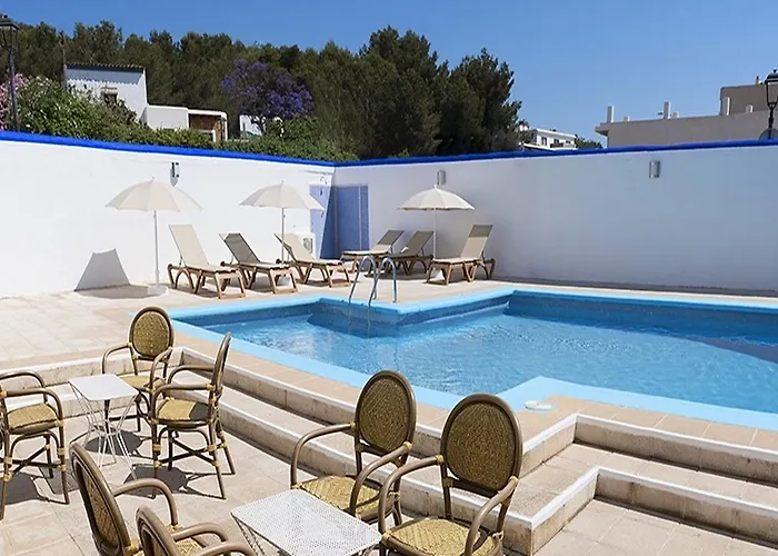 Azuline Mediterraneo 2* Санта-Еулалія-дель-Ріо