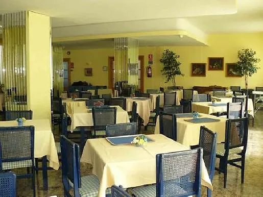 Azuline Mediterraneo Готель