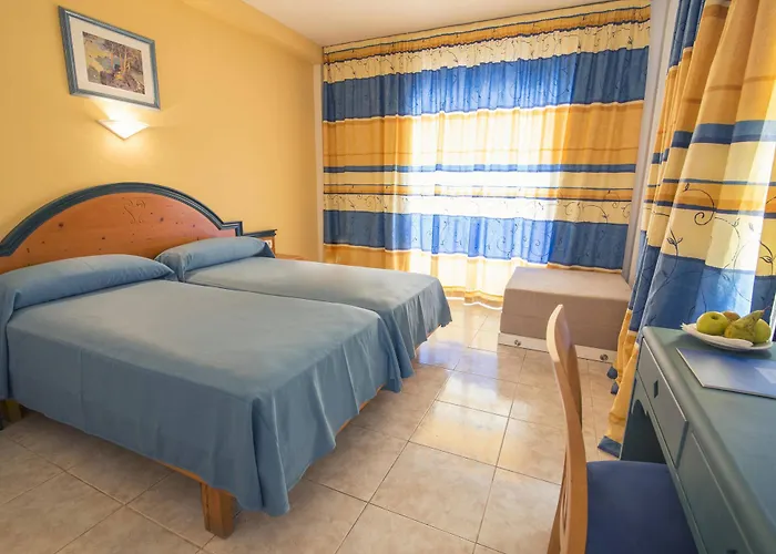 Azuline Mediterraneo 2* Санта-Еулалія-дель-Ріо