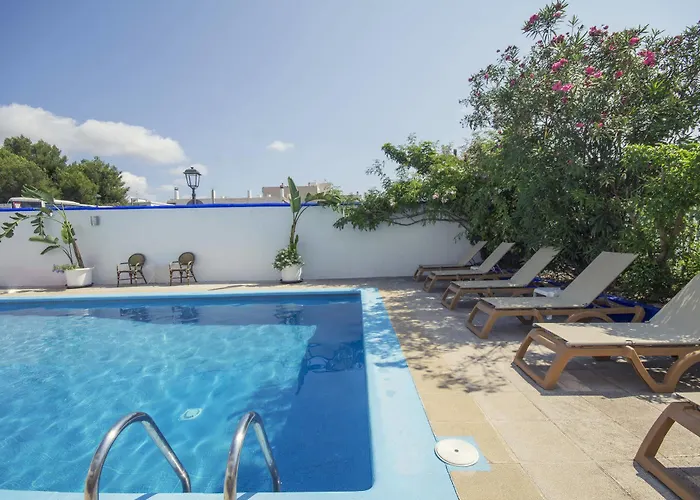 Готель Azuline Mediterraneo Санта-Еулалія-дель-Ріо