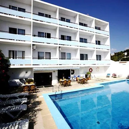 Azuline Mediterraneo 2* Санта-Еулалія-дель-Ріо