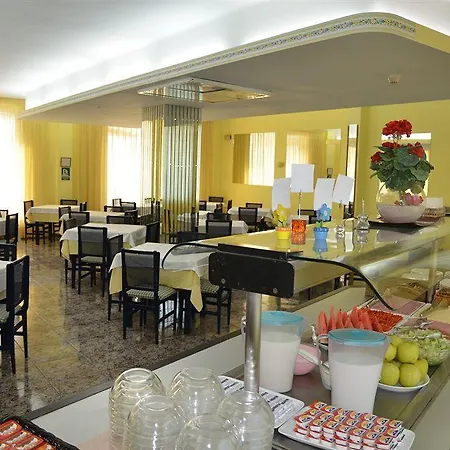 Hotel Azuline Mediterráneo Santa Eulària des Riu