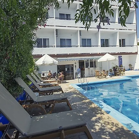 Azuline Mediterraneo Готель