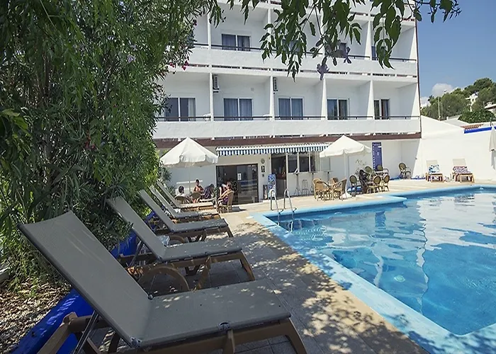 Azuline Mediterraneo Отель